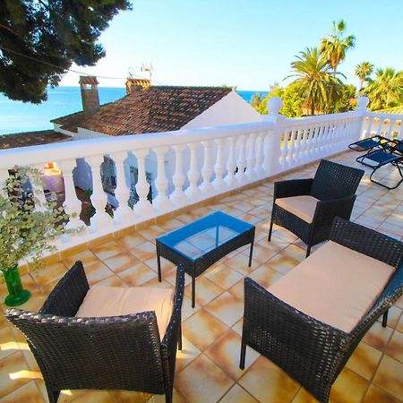 Great Villa, Sea Views, 20 Secs Walk To The Beach, Bbq, 9 People, 5 Mins Car From Alicante City Center, Sailing Club 3 Mins Walk Bagian luar foto