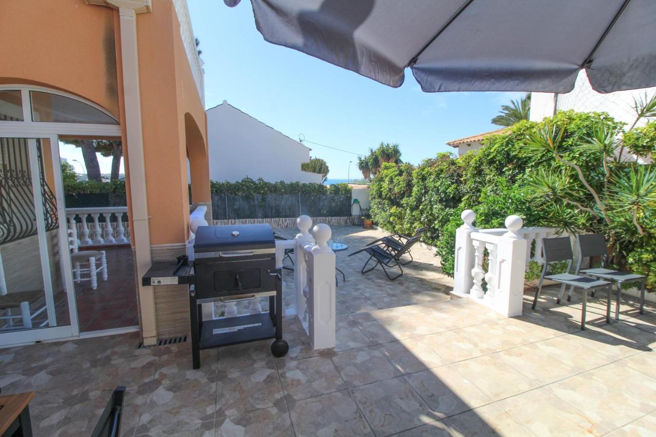 Great Villa, Sea Views, 20 Secs Walk To The Beach, Bbq, 9 People, 5 Mins Car From Alicante City Center, Sailing Club 3 Mins Walk Bagian luar foto
