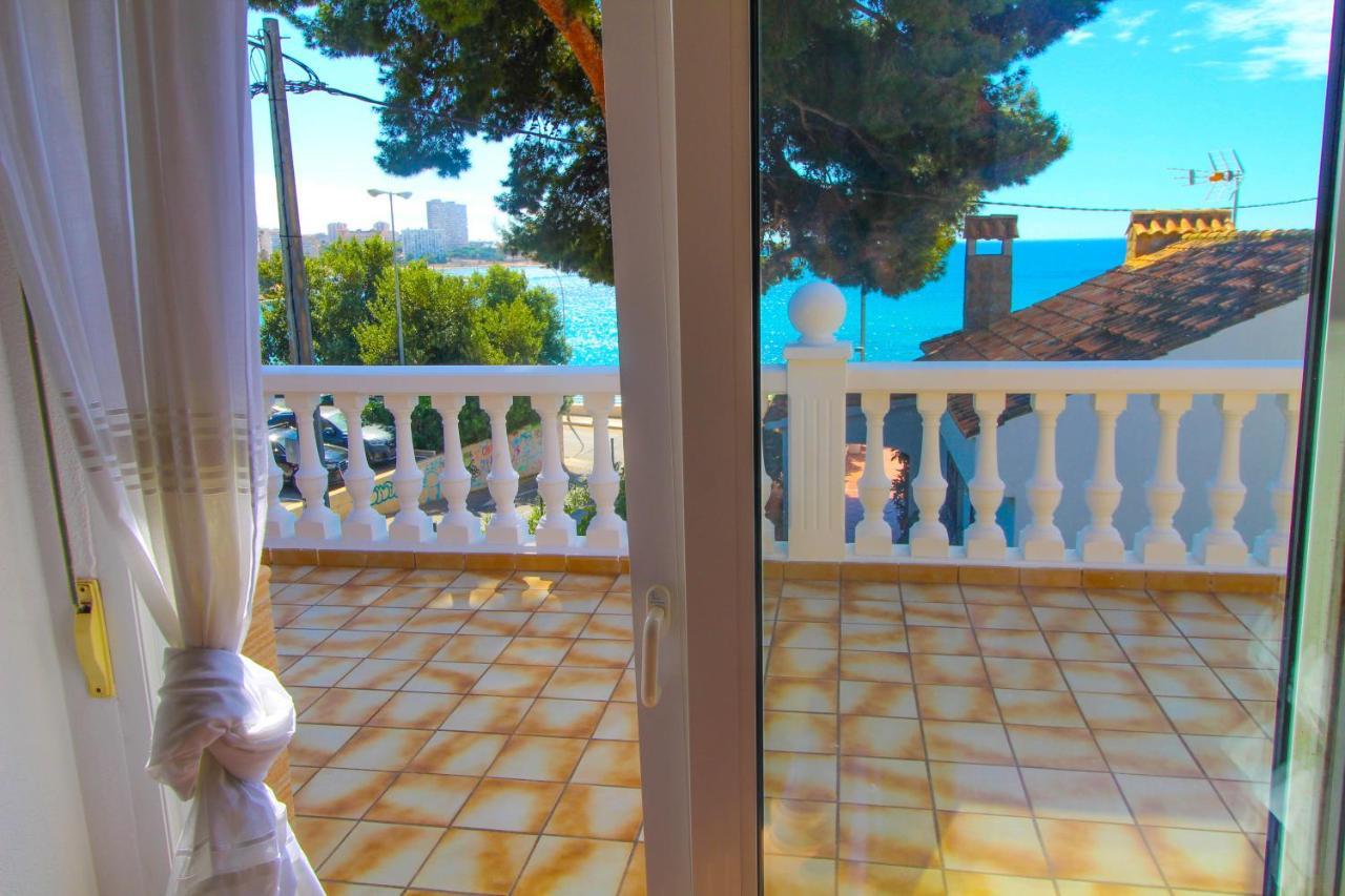 Great Villa, Sea Views, 20 Secs Walk To The Beach, Bbq, 9 People, 5 Mins Car From Alicante City Center, Sailing Club 3 Mins Walk Bagian luar foto